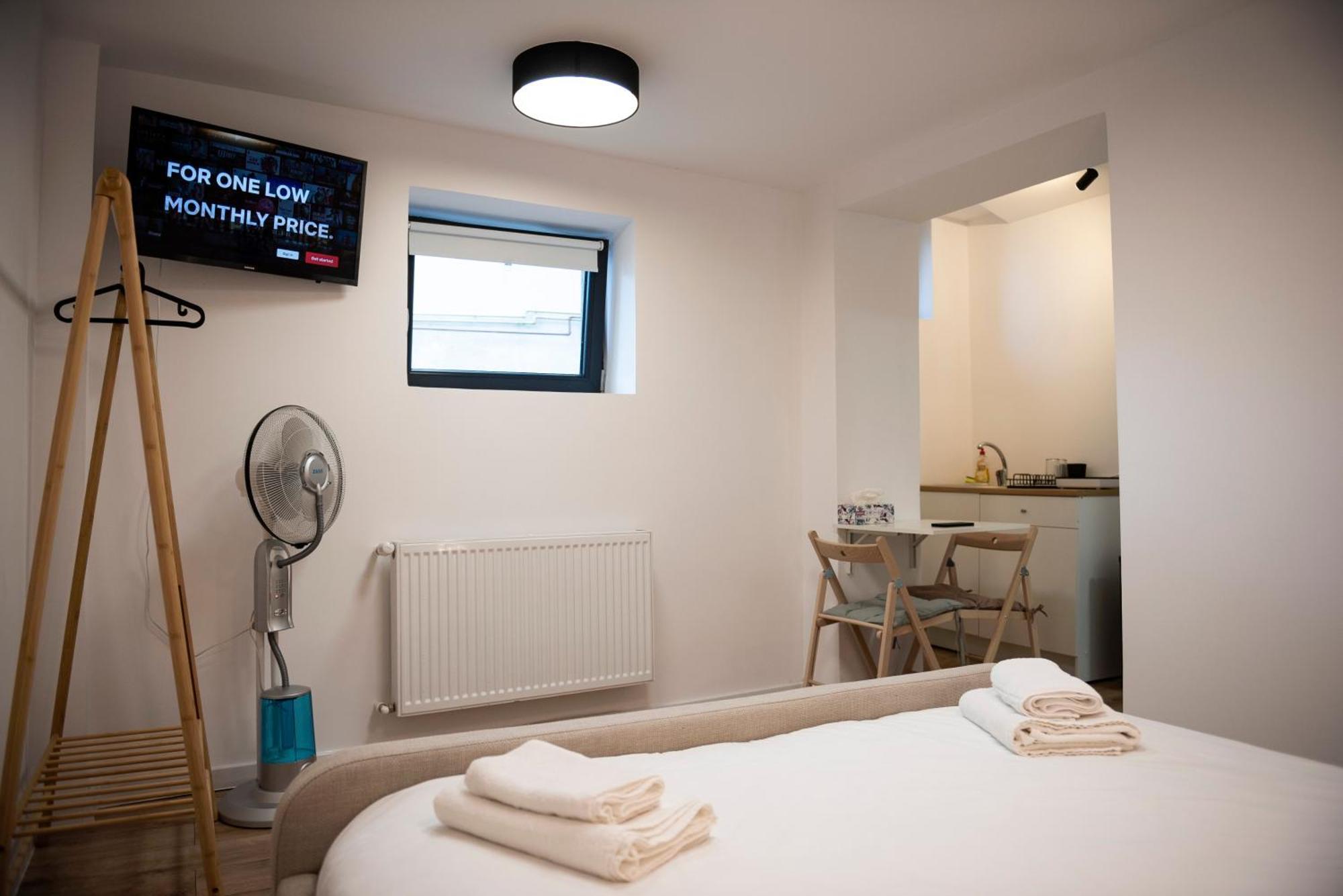 Lazynest Residence Bucareste Quarto foto